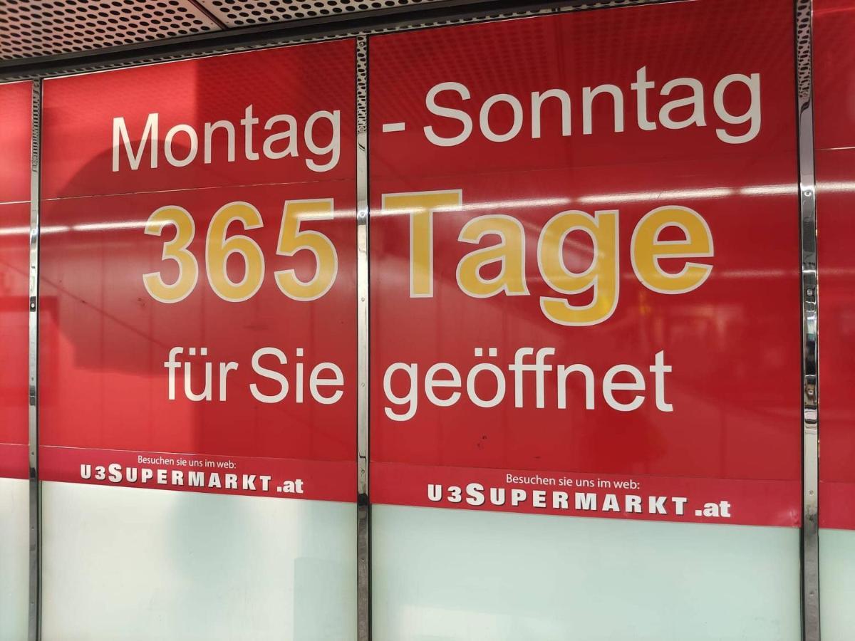 Central Mariahilfer Apartment 5 Min To The Schoenbrunn Palace And City Shopping Center Wenen Buitenkant foto