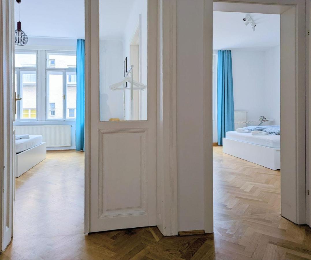 Central Mariahilfer Apartment 5 Min To The Schoenbrunn Palace And City Shopping Center Wenen Buitenkant foto